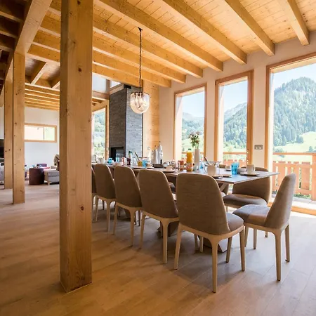 Chalet With Fireplace In Megeve *